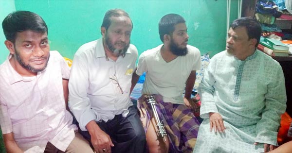 বৈষম্যবিরোধী আন্দোলনে আহত চবি শিক্ষার্থী ইসমাইলের পাশে জামায়াত