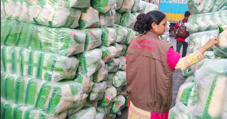 মিথ্যা ঘোষণায় রপ্তানির চেষ্টা, ৪২ টন চাল আটক
