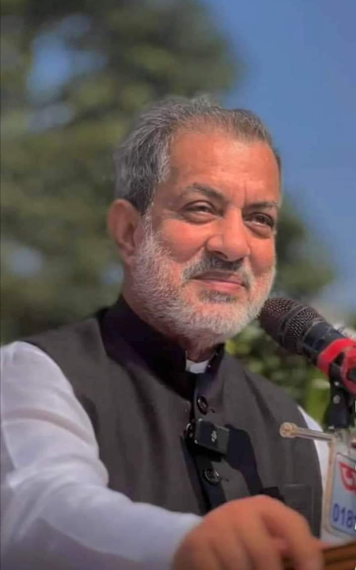 ফজলে করিমের রাউজানের বাড়ি থেকে বিপুল পরিমাণ অস্ত্র উদ্ধার