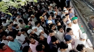 শহীদ কাউসার মাহমুদের নামাজে জানাজায় হট্টগোল