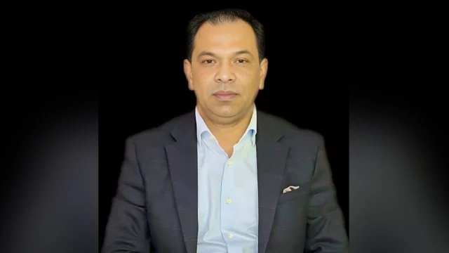 একযুগ পর দেশে ফিরছেন যুক্তরাজ্য বিএনপির সাধারণ সম্পাদক কয়ছর