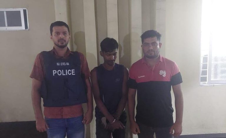 নবীগঞ্জে পুলিশের অভিযানে পলাতক আসামী গ্রেফতার