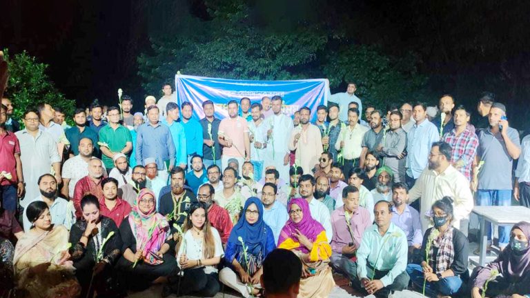 এবি পার্টিতে বিভিন্ন পেশার শতাধিক মানুষের যোগদান