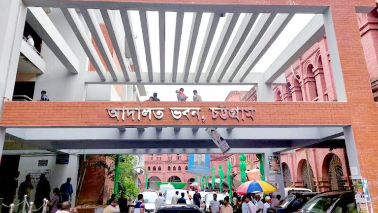১২৬ আসামির মধ্যে ১৫ জনের নামও জানেন বাদি!