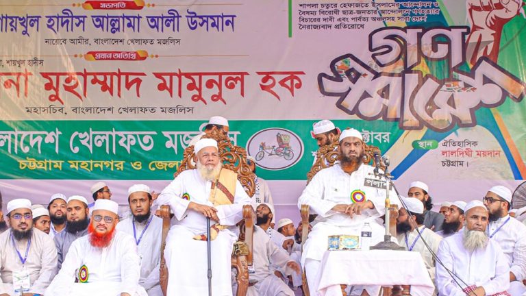 এবার আওয়ামী লীগ-যুবলীগ নিষিদ্ধের দাবি জানালেন মামুনুল হক