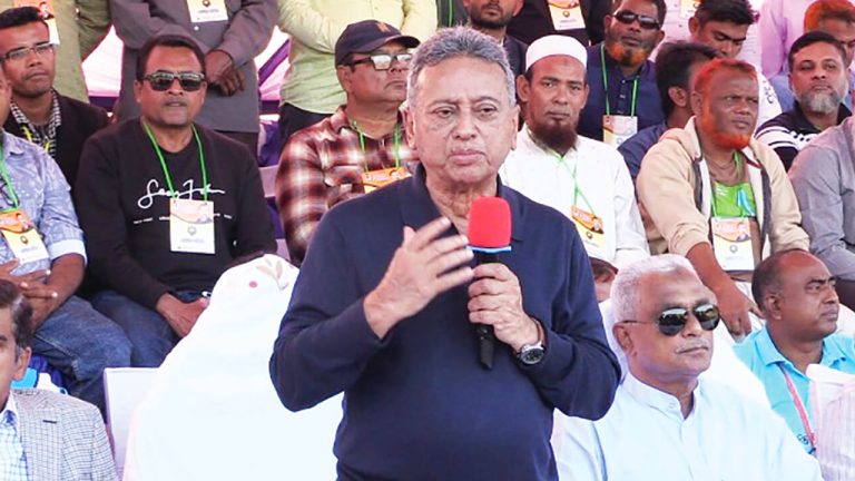 নতুন বাংলাদেশের যাত্রায় জয়ী হতে হবে : আমীর খসরু