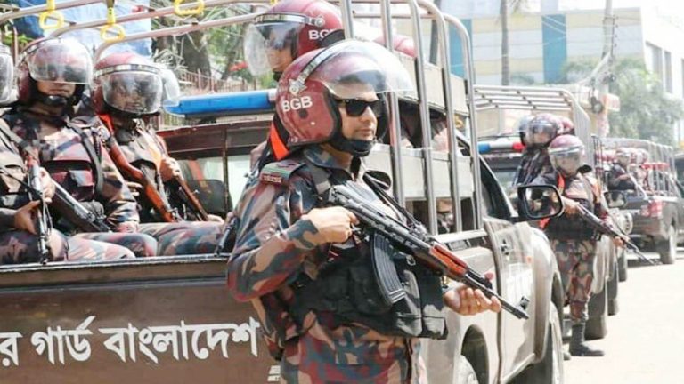 চট্টগ্রামসহ সারাদেশে ১৯১ প্লাটুন বিজিবি মোতায়েন