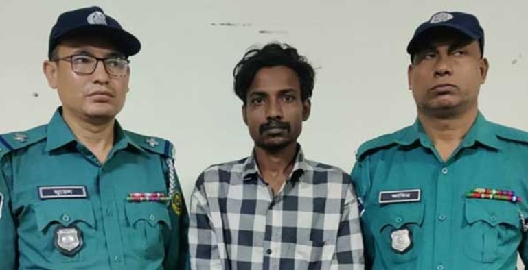পাহাড়তলী থানা লুটপাট, ভাঙচুর ও অগ্নিসংযোগের আসামি গ্রেপ্তার