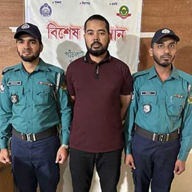 ছাত্র-জনতার আন্দোলনে হামলাকারী বহিষ্কৃত যুবলীগ নেতা গ্রেপ্তার