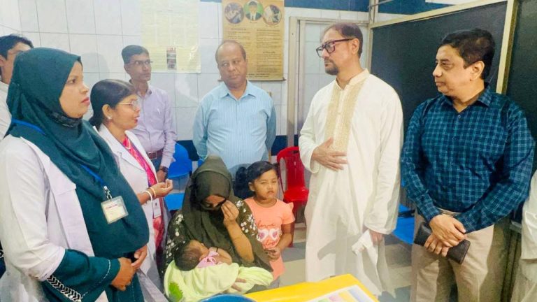 দায়িত্বে অবহেলা হলেই শাস্তির হুঁশিয়ারি মেয়র শাহাদাতের
