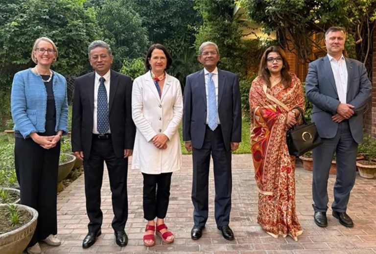 যুক্তরাজ্যের পররাষ্ট্র প্রতিমন্ত্রী ক্যাথরিনের সঙ্গে ফখরুলের বৈঠক