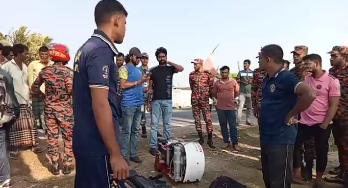 টেকনাফ সমুদ্রে গোসলে নেমে নিখোঁজ দুই মাদ্রাসা ছাত্র