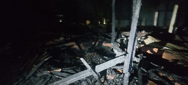 পেকুয়ায় অগ্নিকান্ডে বসতঘর পুড়ে ছাই