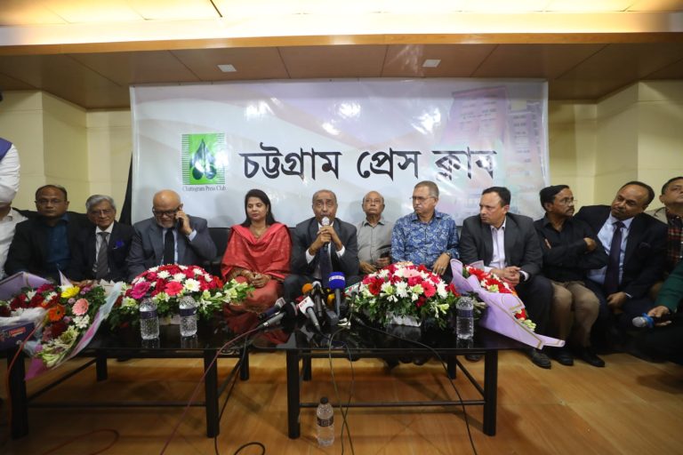 সাংবাদিকদের হাত লম্বা, কিন্তু আইনের হাত আরো লম্বা: এটর্নী জেনারেল