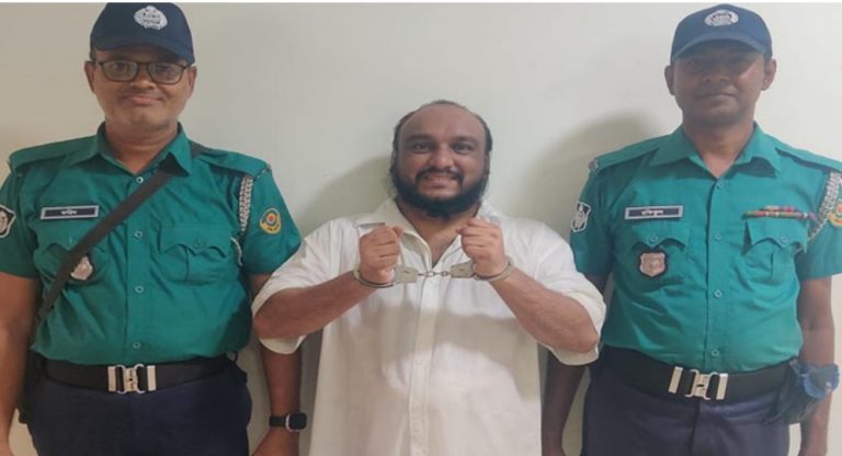চট্টগ্রামে চাঁদাবাজি ও লুটপাটের অভিযোগে বহিষ্কৃত বিএনপি নেতা কারাগারে