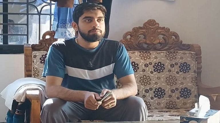 পাকিস্তানি যুবক প্রেমের টানে খাগড়াছড়িতে
