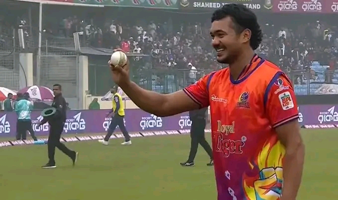 তাসকিনের ৭ উইকেটের তাণ্ডব, দুর্বার রাজশাহীর দাপুটে জয়