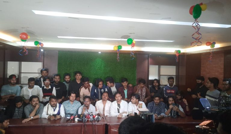 চট্টগ্রামে সমন্বয়কদের উপর ডট গ্যাং সদস্যদের হামলা
