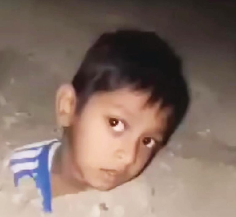 মুক্তিপণের দাবিতে শিশুকে মাটিতে পুঁতে রাখার ভিডিও ঘিরে চাঞ্চল্য
