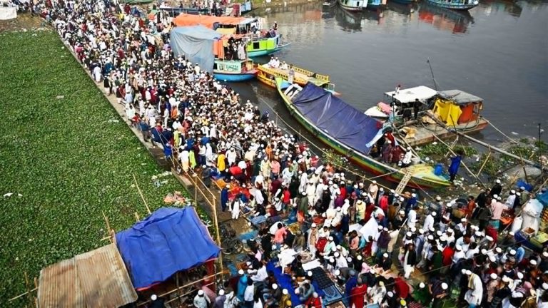 বিশ্ব ইজতেমার প্রথম দিন: তুরাগপাড়ে ঈমান-আকিদার বয়ান, দেশের বৃহত্তম জুমা আজ