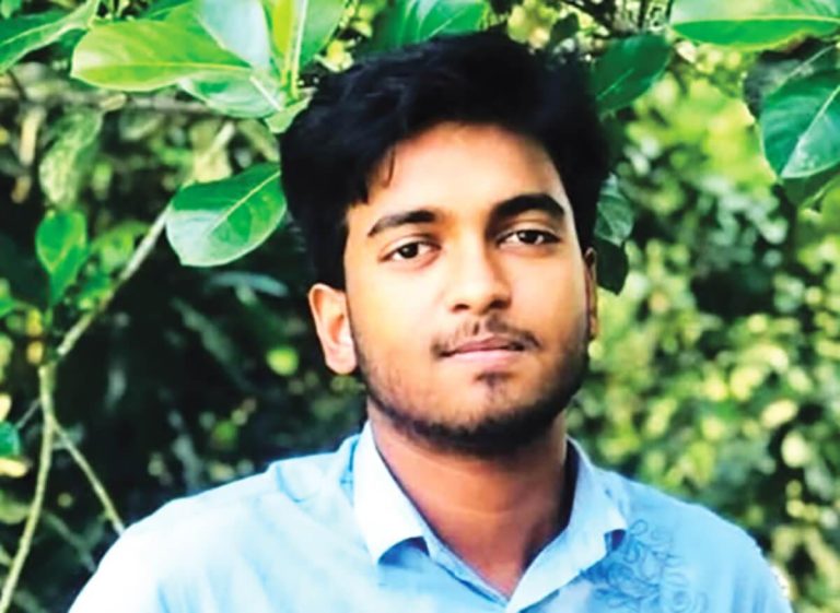 চট্টগ্রামে ব্যাচেলর বাসায় যুবকের ঝুলন্ত মরদেহ উদ্ধার