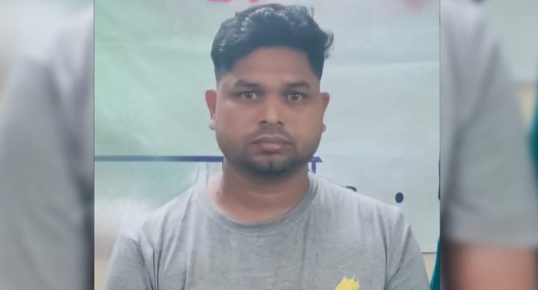 চট্টগ্রামের কর্ণফুলীতে যুবলীগ নেতা গ্রেপ্তার