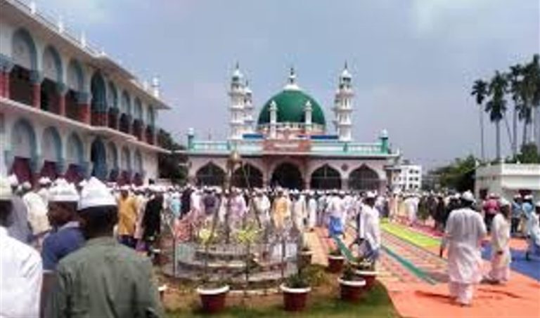 দক্ষিণ চট্টগ্রামের শতাধিক গ্রামে ঈদ উদযাপন