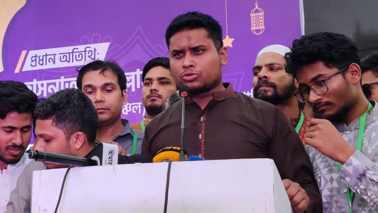 আ.লীগকে যারা পুনর্বাসন করতে চাইবে তাদের পরিণতি গণভবনের মতো হবে