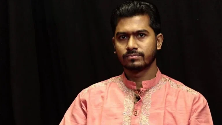 খুলনায় সাবেক ভিপি নুরের বিরুদ্ধে বৈষম্যবিরোধীদের মামলা