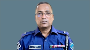 চকরিয়া থানার ওসিকে প্রত্যাহারের নির্দেশ স্বরাষ্ট্র উপদেষ্টার