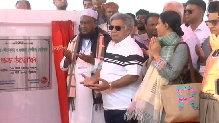 চট্টগ্রাম-সন্দ্বীপ রুটে ফেরি সার্ভিস চালু হওয়ায় উচ্ছ্বসিত ৪ লাখ বাসিন্দা