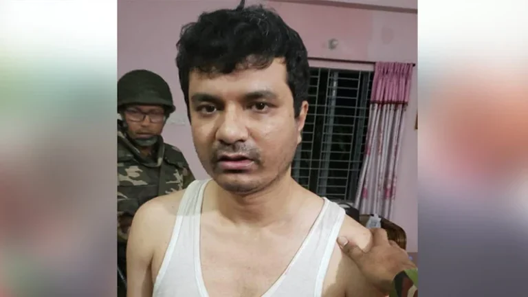 তারেক রহমানের নির্দেশে সেই মিনহাজের বিরুদ্ধে প্রতারণার মামলা