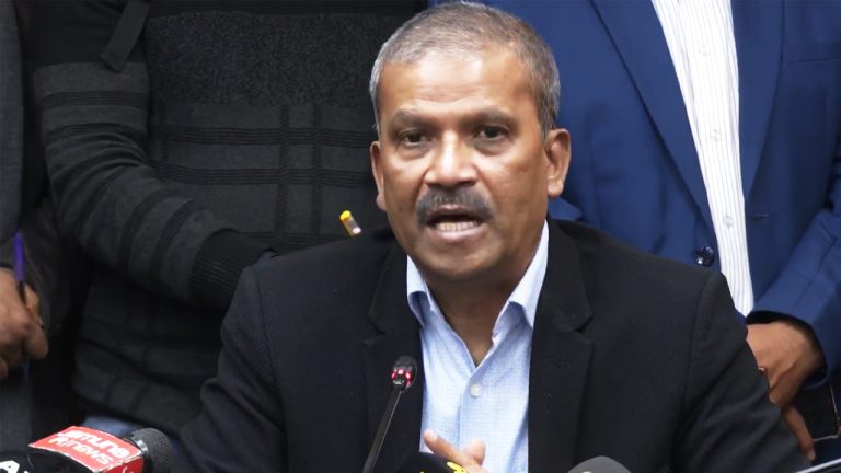 ভারতে ওয়াকফ বিল পাস নিয়ে যা বললেন আসিফ নজরুল