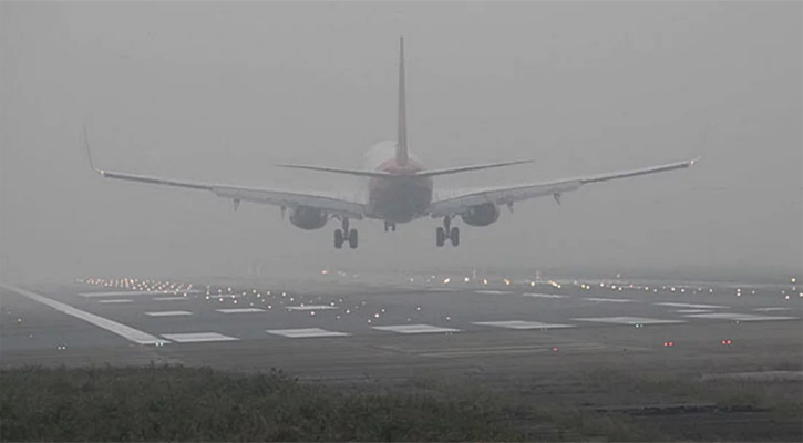 বৈরী আবহাওয়ায় চট্টগ্রামে না নেমে ঢাকায় ফিরে গেল ফ্লাইট