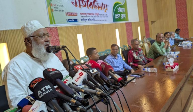 ফ্যাসিবাদ বিদায়ের নায়ক ছাত্রসমাজ : শাহজাহান চৌধুরী