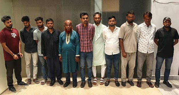 চারটি স্থানে ঝটিকা মিছিল, আ.লীগের ১১ জন গ্রেপ্তার