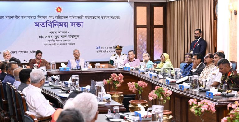 হাটহাজারী-কর্ণফুলীতে দুটি হাসপাতাল নির্মাণের পরিকল্পনা করা হচ্ছে: স্বাস্থ্য উপদেষ্টা