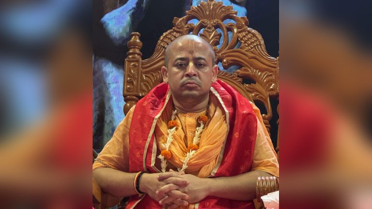 আলিফ হত্যা ও রাষ্ট্রদ্রোহ মামলায় চিন্ময়কে জেলগেটে জিজ্ঞাসাবাদের অনুমতি