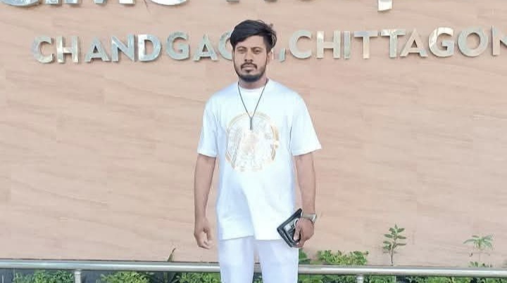 গুলিবিদ্ধ ‘সন্ত্রাসী’ ঢাকাইয়া আকবরের মৃত্যু