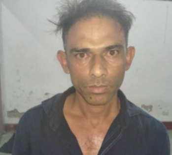 বোয়ালাখালীতে বিয়ের ক্লাবের পেছনে মাদক বিক্রি, গ্রেপ্তার ১