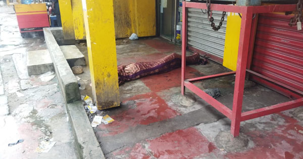 চট্টগ্রামে পুলিশ বক্সের পাশে অজ্ঞাত বৃদ্ধের মরদেহ উদ্ধার