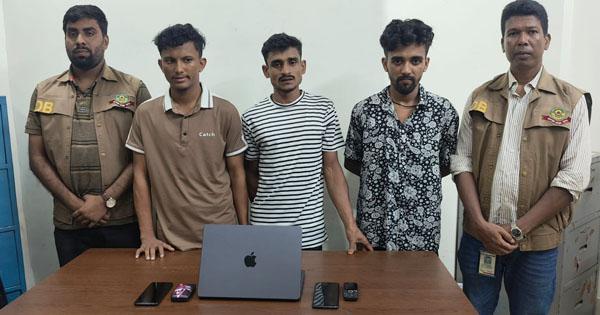 চট্টগ্রামের আগ্রাবাদে গ্রিল কেটে চুরি: ৩ জন গ্রেপ্তার