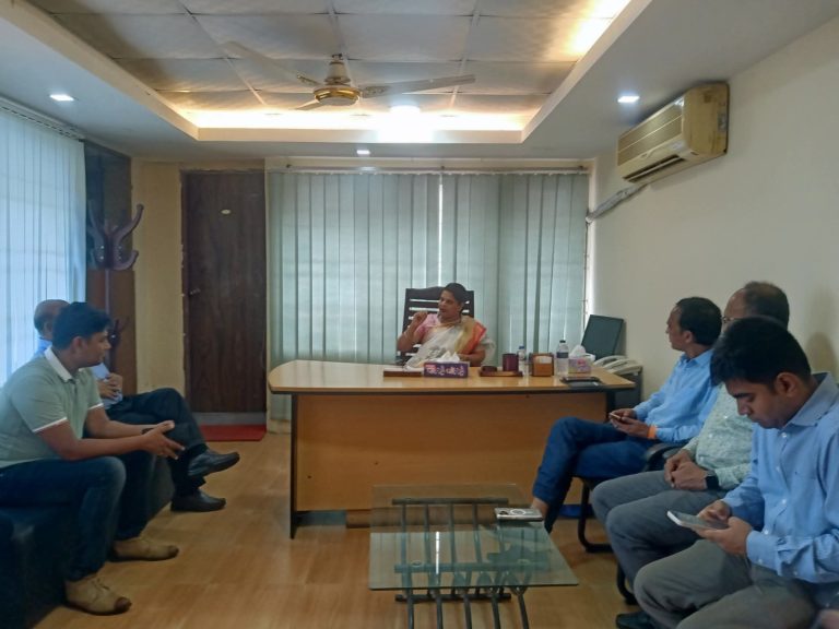 চট্টগ্রাম প্রেস ক্লাব পরিদর্শনে জেলা প্রশাসক ফরিদা খানম