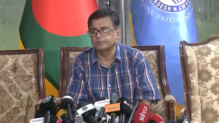 সরকার সবার সঙ্গে সমান আচরণ করছে: প্রেস সচিব