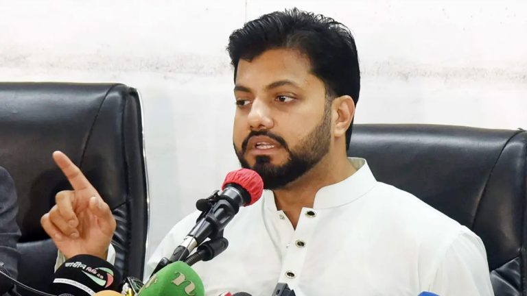 আমি নিজেই শপথ নিয়ে চেয়ার দখল করব: ইশরাকের হুঁশিয়ারি