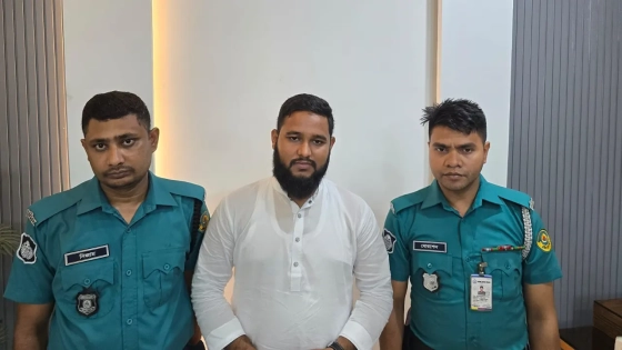 চট্টগ্রামে নারীকে লাথি মারা সেই আকাশ জামিনে