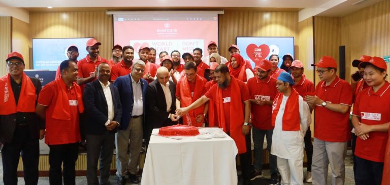 এভারকেয়ার হসপিটাল চট্টগ্রামে বিশ্ব হার্ট দিবস উদযাপন