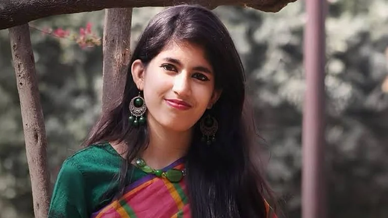 ফেসবুক আইডিটা গায়েব করার চেষ্টা চলছে : উমামা ফাতেমা