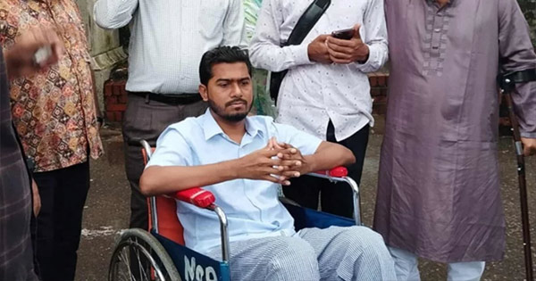 চিকিৎসা শেষে দেশে ফিরলেন নুরুল হক নুর