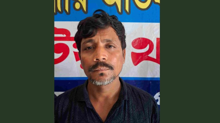 পটিয়ায় খেলনা দেওয়ার কথা বলে ৭ বছর বয়সী এক শিশুকে ধর্ষণের চেষ্টা